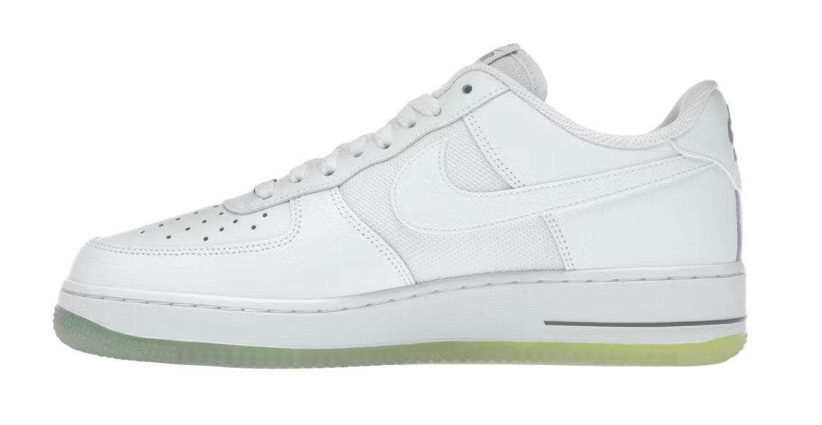 NIKE AIR FORCE 1 ‘07 “WHITE / OIL GREEN” * NO BOX LID *